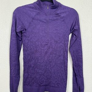 SOLD ON INSTA Lululemon Rest Less 1/2 zip